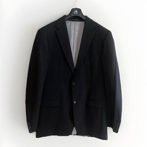 Hugo Boss Classic Black Pinstripe Men's Wool Blazer est 46L